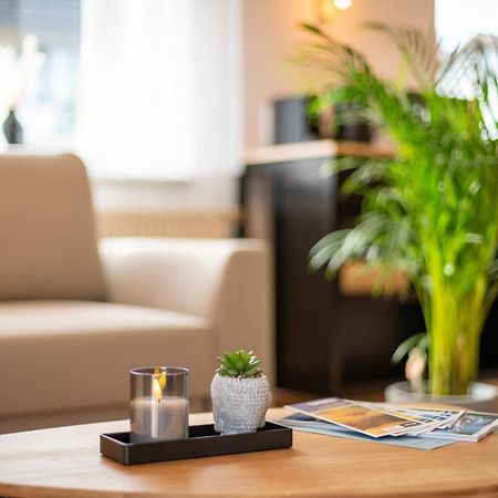 Harmony: Edersee Apartment - Sperrmauer - Lounge エクステリア 写真