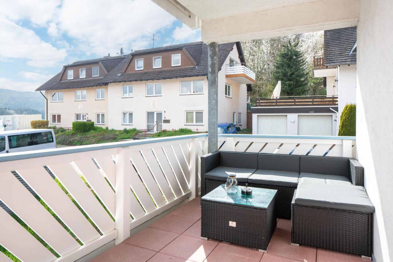 Harmony: Edersee Apartment - Sperrmauer - Lounge エクステリア 写真