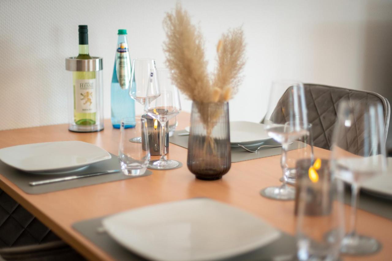 Harmony: Edersee Apartment - Sperrmauer - Lounge エクステリア 写真